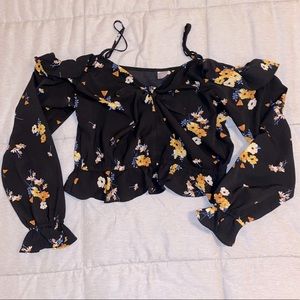 Size 8, H&M off the shoulder floral blouse